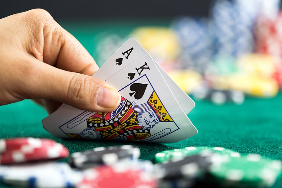 Blackjack, game đánh bài không thể bỏ qua khi chơi Casino trực tuyến