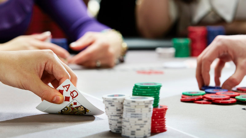 Cách chơi Poker tại casino online EUBET đơn giản nhất
