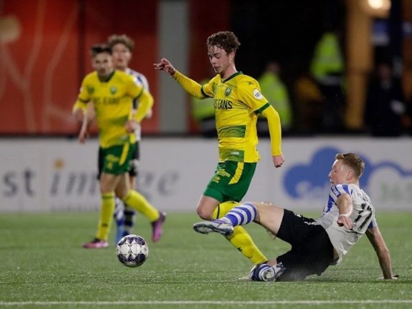 Nhận định, soi kèo Den Haag vs Eindhoven, 01h00 ngày 18/05