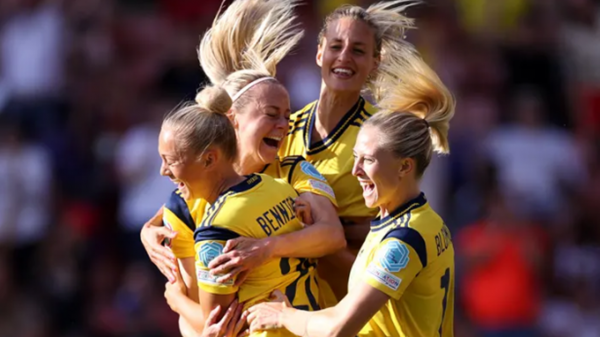 Soi kèo nhà cái nữ Thụy Điển vs Bồ Đào Nha. Nhận định, dự đoán bóng đá nữ EURO 2022 (23h00, 17/7)