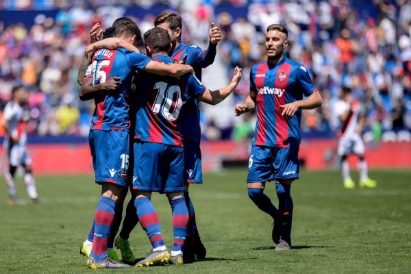 Nhận định, soi kèo Levante vs Huesca, 02h00 ngày 13/08