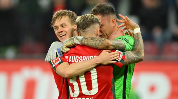 Soi kèo nhà cái Augsburg vs Mainz. Nhận định, dự đoán bóng đá Bundesliga (20h30, 20/8)