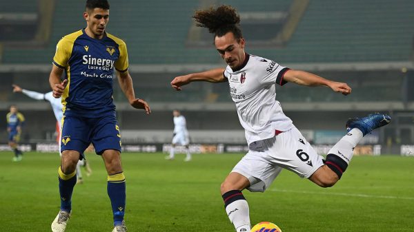 Soi kèo nhà cái Bologna vs Verona. Nhận định, dự đoán bóng đá Serie A (01h45, 22/8)