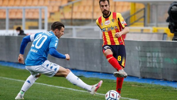 Soi kèo nhà cái Lecce vs Empoli. Nhận định, dự đoán bóng đá Ý (01h45, 29/8)