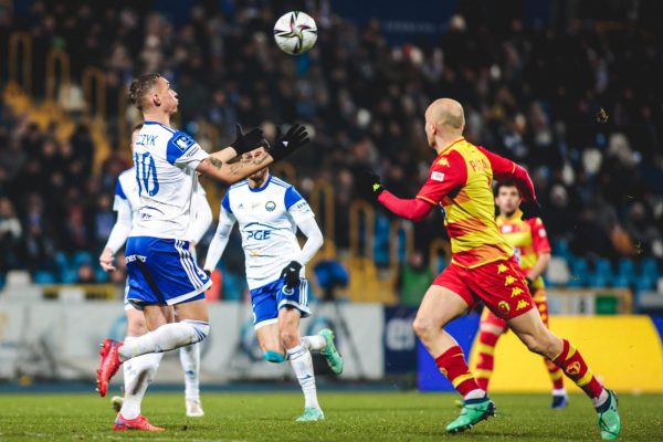 Nhận định, soi kèo Jagiellonia vs Stal Mielec, 00h00 ngày 13/09
