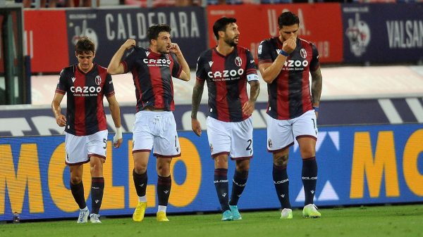 Soi kèo nhà cái Bologna vs Salernitana. Nhận định, dự đoán bóng đá Serie A (01h45, 2/9)