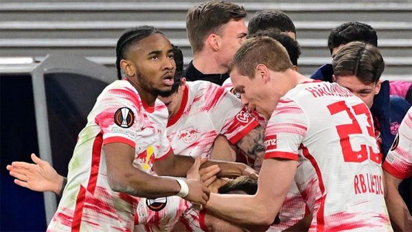 Soi kèo nhà cái Augsburg vs Leipzig. Nhận định, dự đoán bóng đá Đức (20h30, 22/10)