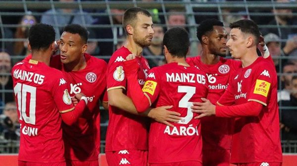 Soi kèo nhà cái Mainz vs Cologne. Nhận định, dự đoán bóng đá Đức (01h30, 22/10)