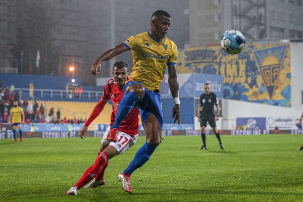 Nhận định, soi kèo Santa Clara vs Estoril, 03h15 ngày 15/11