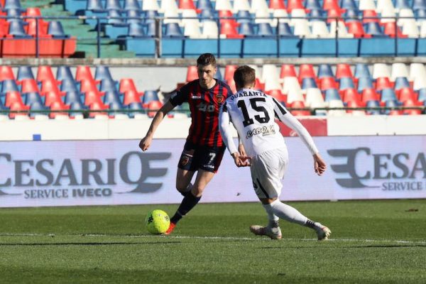 Nhận định, soi kèo Cosenza vs Ascoli, 20h00 ngày 18/12