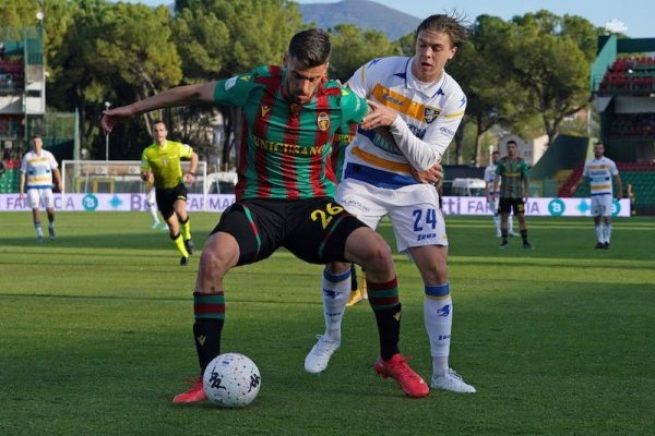 Nhận định, soi kèo Frosinone vs Ternana, 00h00 ngày 27/12