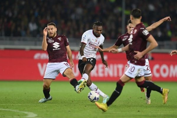 Nhận định, soi kèo AC Milan vs Torino, 03h00 ngày 12/01