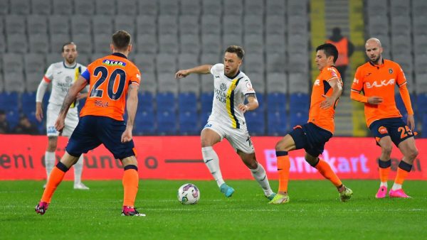 Nhận định, soi kèo Ankaragucu vs Basaksehir, 00h30 ngày 26/5