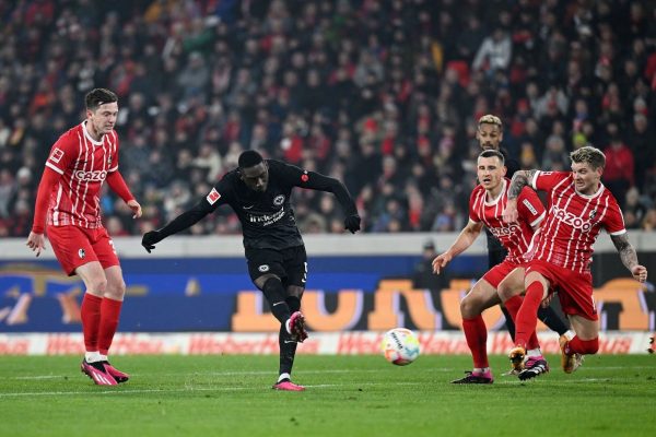 Nhận định, soi kèo Frankfurt vs Freiburg, 20h30 ngày 27/5